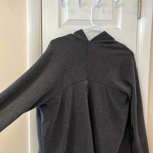 Ugg fleece Sweater! Size Small! So comfy!!  🥰 - Picture 7 of 9